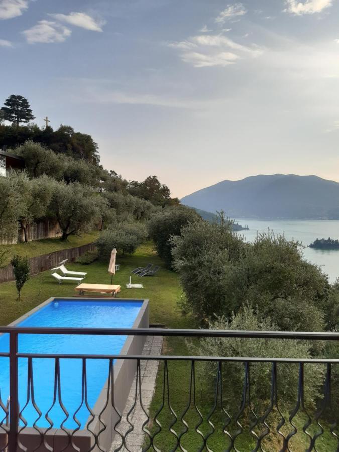 Magic On The Lake - Panoramic Marone Extérieur photo