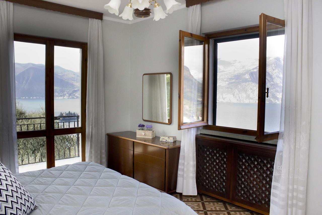 Magic On The Lake - Panoramic Marone Extérieur photo