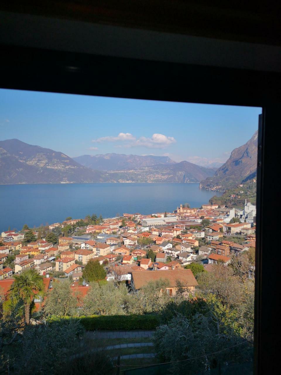 Magic On The Lake - Panoramic Marone Extérieur photo