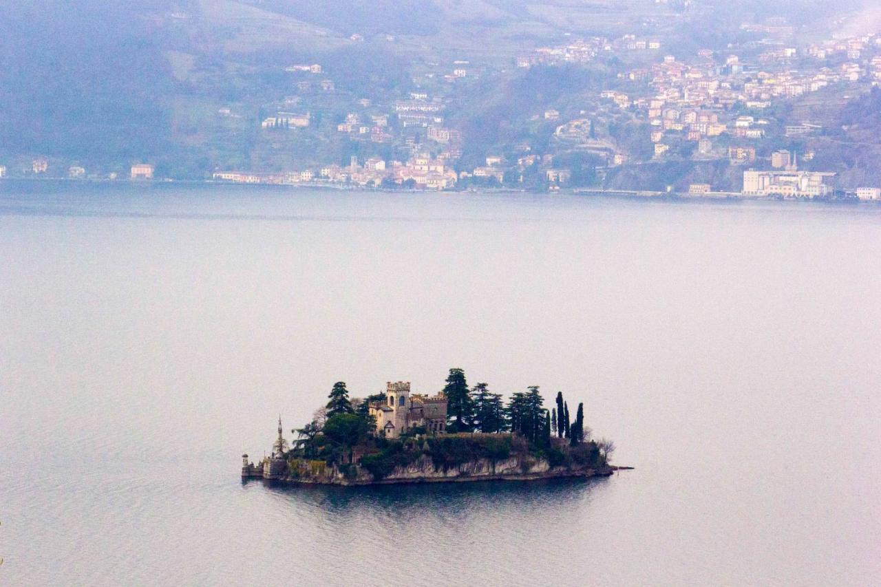 Magic On The Lake - Panoramic Marone Chambre photo